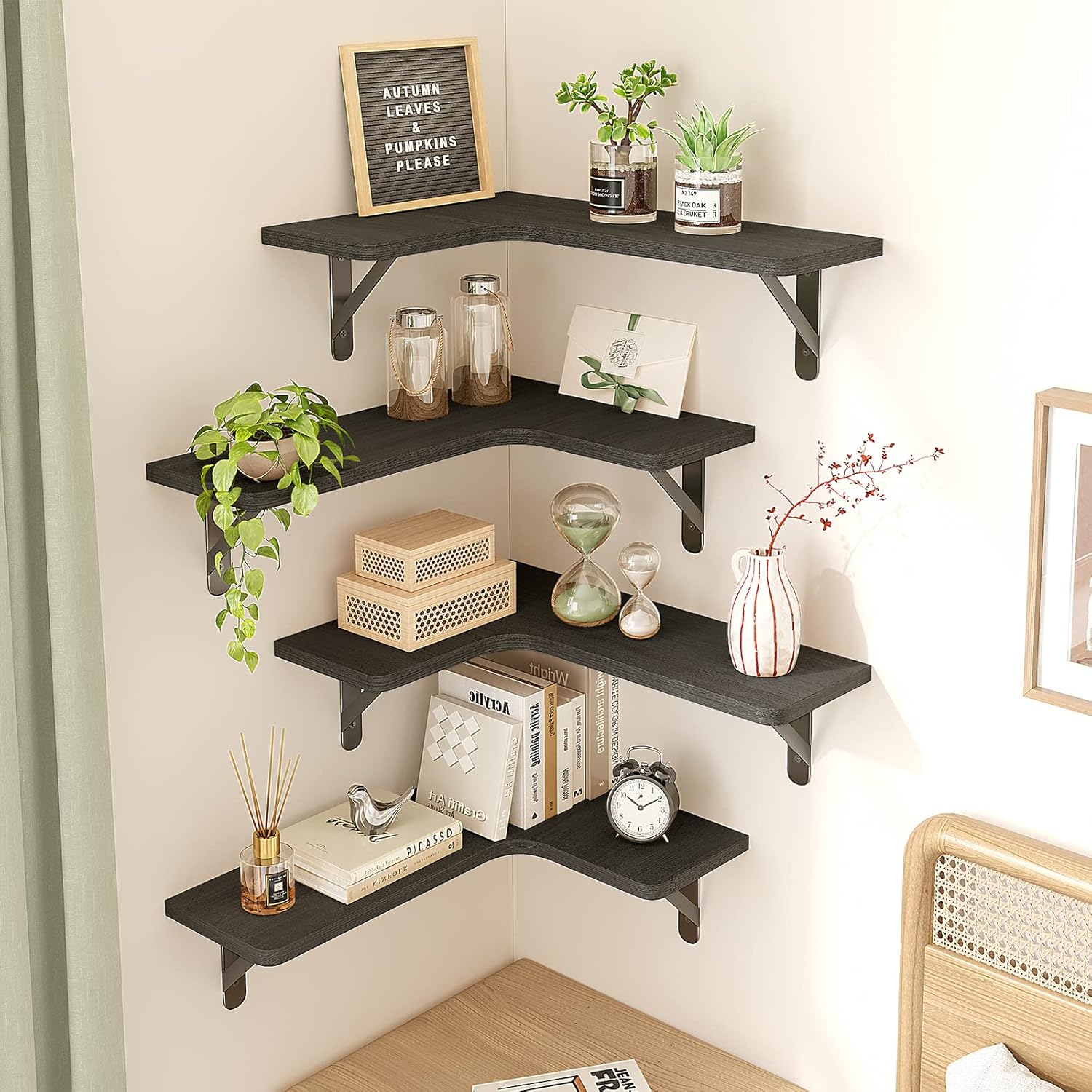 Corner Shelves