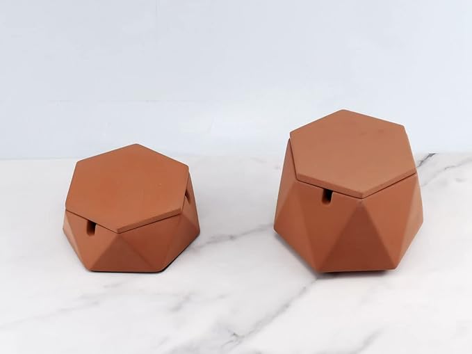 FREELOVE Concrete Ashtray with Lid & Stainless Steel Ashtrays for Cigarettes, Cement Ash Tray Smoking Holder Indoor Smokeless Outdoor Windproof Patio Home Office Cool Decor(Brick Red, Small)