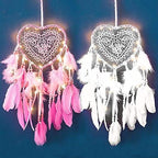 Skreened Christmas Lights，Fashion Handmade LED Light Dream Catcher with Feather Love Heart Dream Catcher Night Light Home Bedside Wall Hanging Home Party Wedding Decoration Gift (Pink)