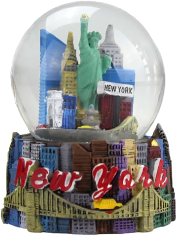 Artisan Owl New York City Skyline Large Resin and Glass Snow Globe (Multicolor)