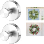 Suction Cup Wreath Hanger，Suction Cup Hooks Hanging 15 Lbs，Waterproof Suction Cup Wreath Holder for Windows, Shower, Wreaths，Smooth Doors (Silver, 2)