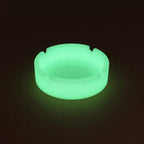 HOWDIA Silicone Ashtray Luminous Ash Tray, Small Ashtrays for Outside Patio Glow in the Dark Ashtray Cute Home Ash Trays High Temperature Heat Resistant, 3 Pack