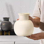 SIDUCAL Spotted Ceramic Modern Vase, 5.8 Inch Rustic Farmhouse Decorative Boho Terracotta Vase for Home Decor, Table, Living Room, Wedding, Shelf Decor, Mantel, Speckled White