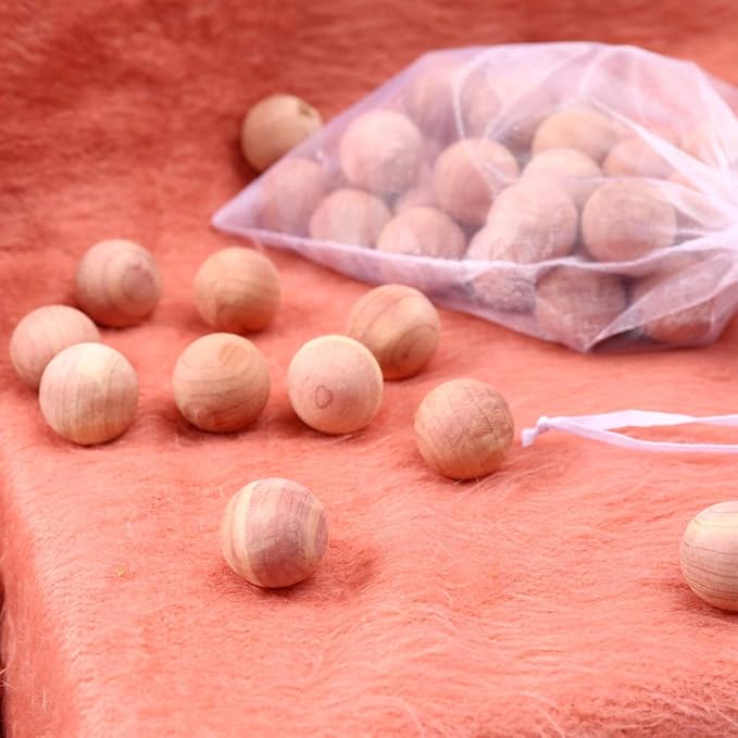 Cedar Blocks for Clothes Storage 50PCs, Hangers 6pc, Balls 30pc, Rings 12pc and Sachet Bags 2pc for Closets and Drawers