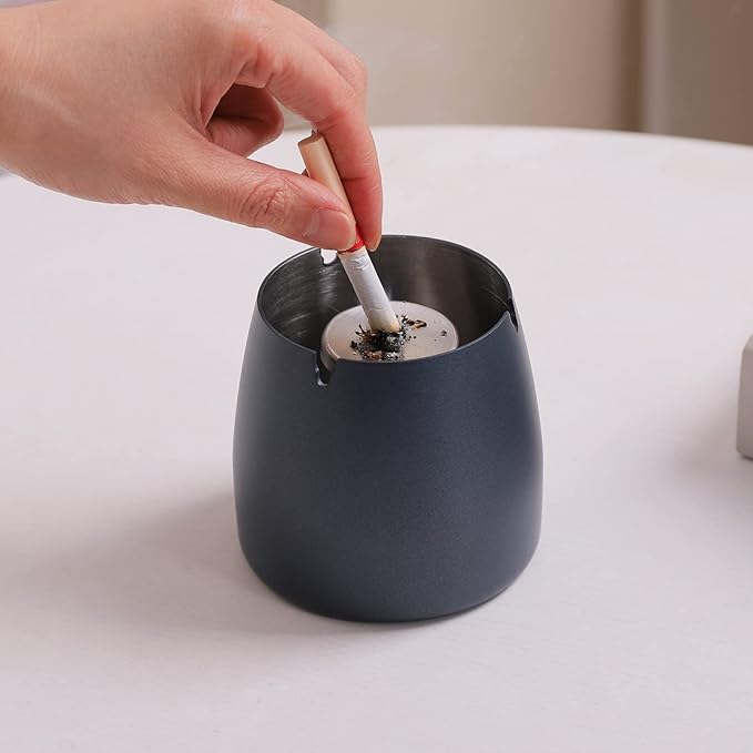 Ashtray with Lid for Cigarette, Stainless Steel Smokeless Odorless Windproof Ashtrays for Home Office Tabletop Outside Patio Outdoor Balcony(3.54''x2.8''x3.38'')