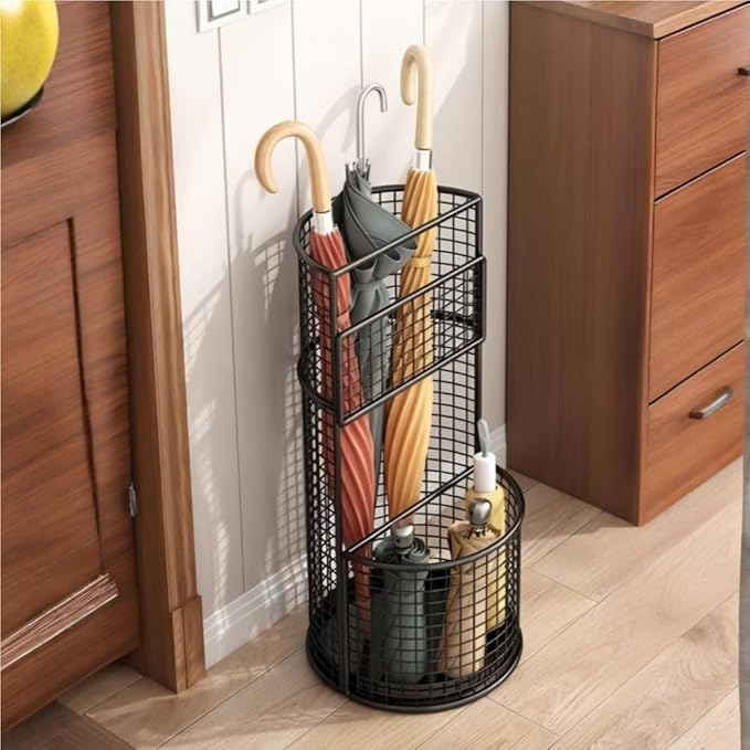 Metal Hollow Drain Rack, Freestanding Umbrella Stand Rack, Umbrella Stand with Water Tray, Multipurpose Umbrella Holder for Entrance, Office(Black)