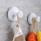 Linwnil Suction Cup Hooks for Glass Window, 2025 Upgraded Christmas Wreath Door Hanger, No Drill Suction Cup Hooks for Wreaths on Glass, Garland Wreath Hangers for Front Door Shower