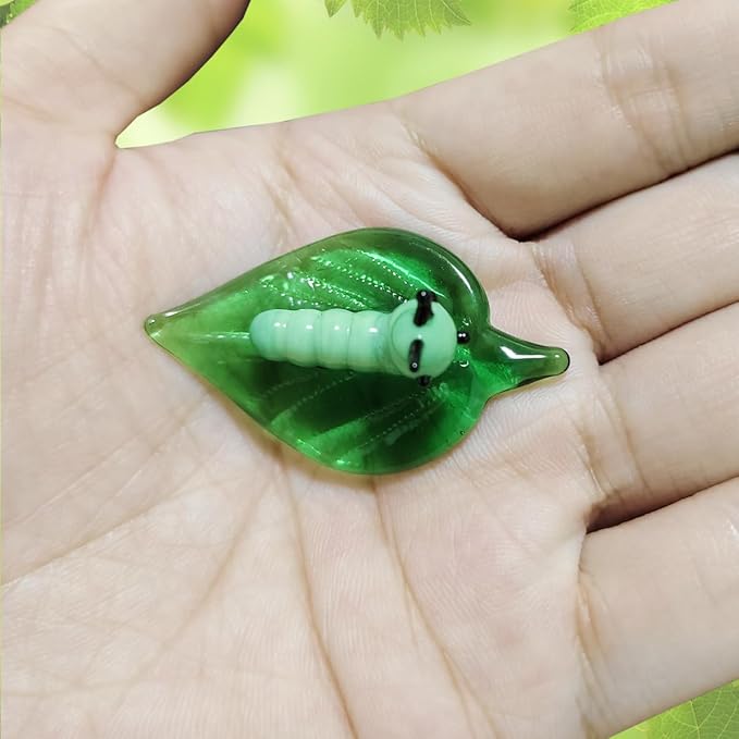 Tiny 2.16" Long Green Worm Figurine - Miniature Hand Blown Glass Bug Insect Colorful Crystal Animals Statue Decorative Collectible Figurines Décor Gifts