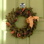 Linwnil Suction Cup Hooks for Glass Window, 2025 Upgraded Christmas Wreath Door Hanger, No Drill Suction Cup Hooks for Wreaths on Glass, Garland Wreath Hangers for Front Door Shower Hooks (2, Silver)