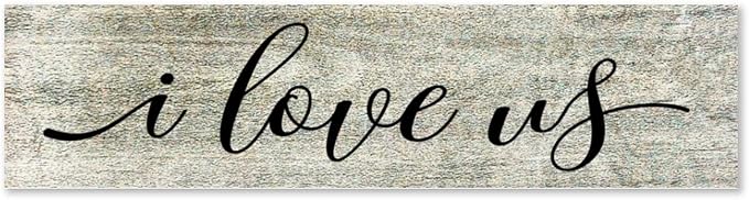 Rustic Wood Sign I Love Us Inspirational Quote Distressed Look Decorative Wooden Sign Vintage Wall Hanging Art Plaque Wall Decoration Home Decor for Farmhouse Room Door Porch Family Sign