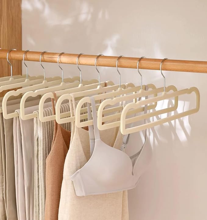 Pants Hangers Non Slip - 20 Pack Velvet Hangers for Closet - Thin Space Saving Clothes Hanger - Strong, Durable, Perchas Terciopelo with 360° Rotatable Hook for Jean, Tank Top, Bra, Shorts (Beige)