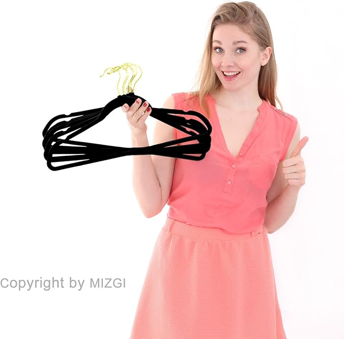 MIZGI Premium Velvet Hangers Pack 30 Pcs Heavyduty - Non Slip Slimline - Velvet Suit Hangers Black - Gold Hooks,Space Saving Clothes Hangers