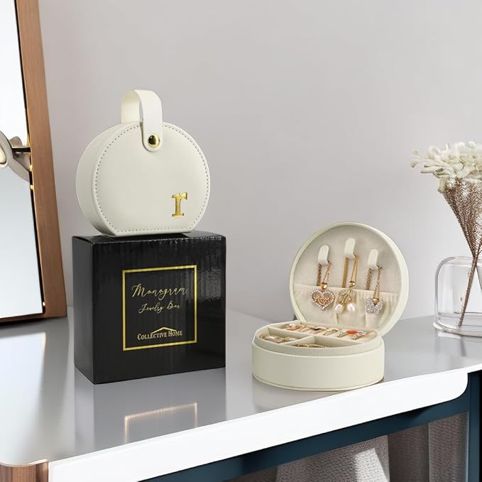 COLLECTIVE HOME - Travel Jewelry Case, Elegant Half-Moon Design with Gold Monogram, Detachable Handle, Personalized Accessory Organizer, Gift for Fashion-Forward Women and Teens (r)