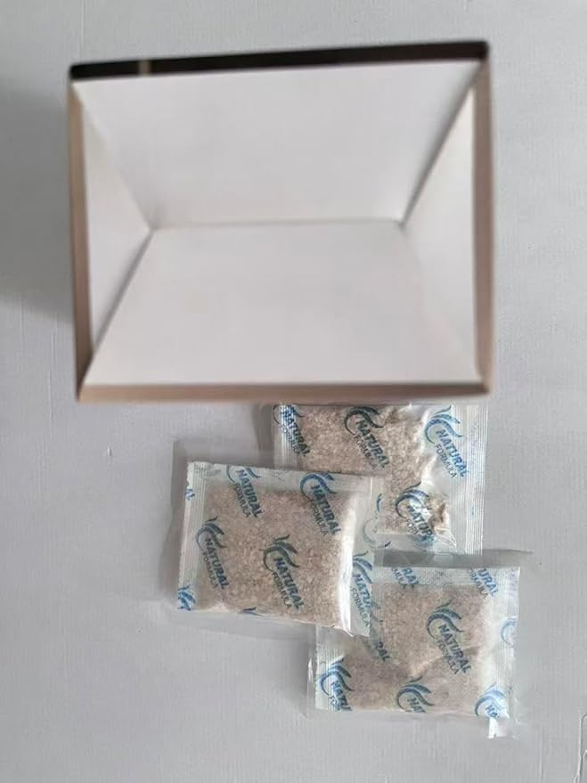 10 Pack Natural Moth Repellent for Clothes Indoor Use, Alternative Moth Balls Moth Traps for Clothes, Peppermint and Thyme Essential Oils Effectively Keep Moths Away from Closet Drawers Woolen Silk