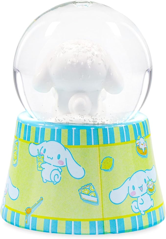 Sanrio Cinnamoroll 3-Inch Mini Light-Up Snow Globe