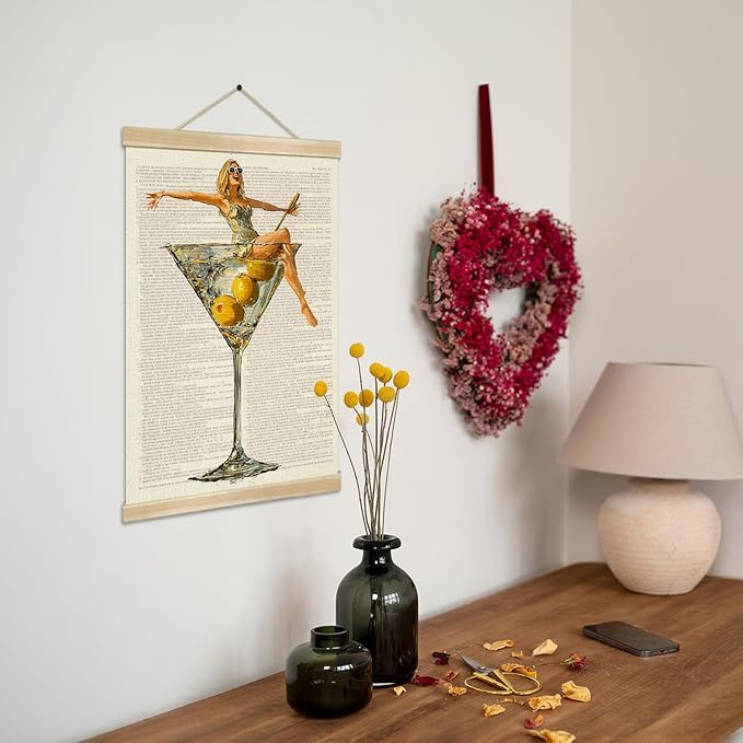 Martini Girl Wall Art, Vintage Glam Cocktail Poster, Retro Fashion Woman in Martini Glass Canvas Print, Chic Bar Lounge Wall Decor for Dining Room Kitchen or Home Office,Holiday Gift for Women 14x18.5 Inch (Begei-Woman01)