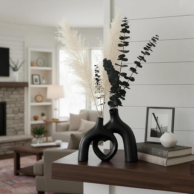 Hug Snuggle Hollow Donut Ceramic Vases, 9 Inch Modern Nordic Minimalist Decorative Vase for Home Decor Table Centerpiece Bookshelf Office Entryway Aesthetic Decoration (Matte Black)