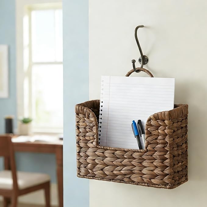PINXIURY Magazine Holder Wall Basket Water Hyacinth Woven Mail Organizer, Wicker Wall Hanging Baskets for Magazines, Letters & Storage Decorative Mail Holder, Magazine Rack, Hanging Basket, Coffee