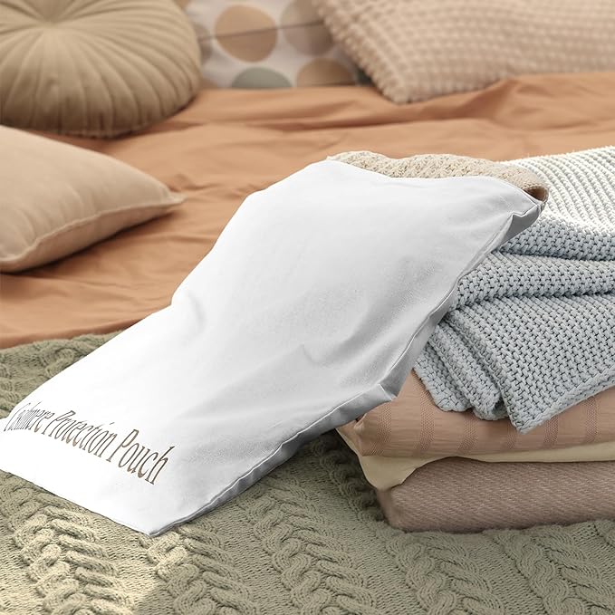 2 Pcs Cashmere Sweater Storage Bags with integrated Cedar Wood Breathable Washable Cotton Pouch Bags for Cashmere Wool Sweaters Storage Protection
