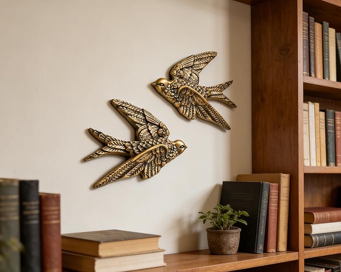 AMOIENSIS Bird Wall Sculpture Art, Set of 2, 4.75 Inch Resin Antique Gold Bird 3D Sculpted Floating Hanging Wall Decoration