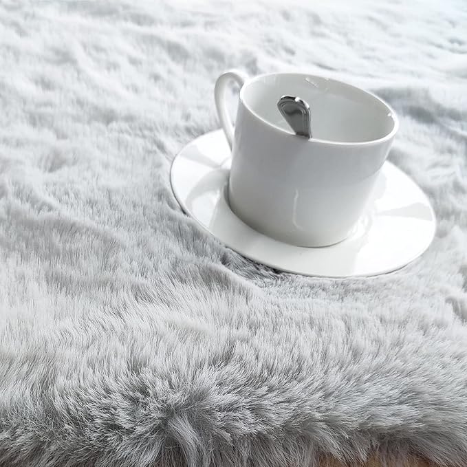 Ghouse Faux Rabbit Fur Round Rug 6ft Grey Round Rugs for Bedroom Decor Fluffy Area Rugs for Living Room, no-Shedding Carpet Sheepskin Washable Rug Rome Decor