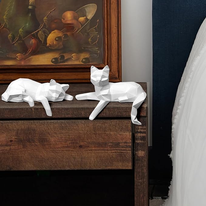 Bookshelf Decor Cat Statue, Modern Geometric Cat Figurines for Living Room Office Shelves Coffee Table Desk Decor – Set of 2 Minimalist Animal Statues (White)