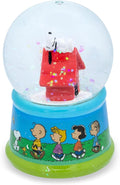 Silver Buffalo Peanuts Group Walk Outside Light Up Snow Globe, 55 mm