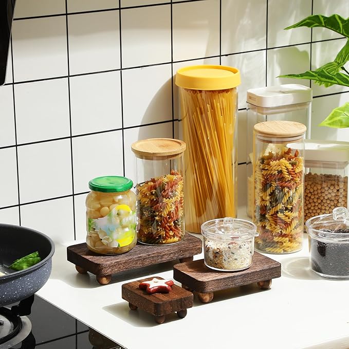 Maitys 3 Pcs Wooden Risers for Display Pedestal Stand Wooden for Decor Farmhouse Vintage Rustic Stackable Kitchen Stand Tray Riser, 3 Sizes(8 x 4.3, 6 x 3.5, 4 x 2.8 in,Brown)