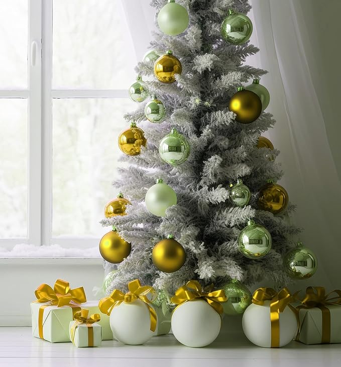 Emopeak 12Pcs Christmas Balls Ornaments for Xmas Christmas Tree - 4 Style Shatterproof Christmas Tree Decorations Hanging Ball for Holiday Wedding Party Decoration (Gold, 3.2"/8CM)