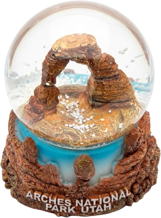 Arches National Park Snow Globe Utah Souvenir Delicate Arch Red Rock Canyon Collectible Desk Decor Gift 3.5 Inch
