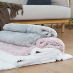 Ghouse Ultra Soft Faux Rabbit Fur Rug 4x6, Machine Washable Area Rugs for Bedroom Fluffy Rugs for Living Room, No-Shedding Carpet Sheepskin Rug Grey