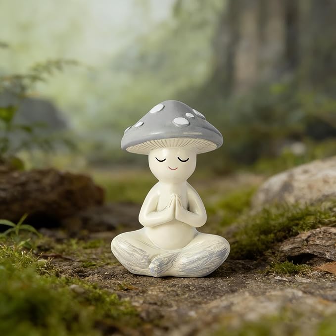 Meditation Mushroom Resin Statue - Cute Meditation Mushroom Statue for Desk Living Room Resin Figurine for Home Patio Office Decoration Cute Plant Statues for Tabletop Garden Backyard Decor