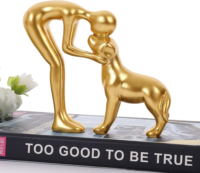 Cute Pet Sculpture Home Decor Man and Dog Statue Decoration for Office、Living Room、Bedroom、Home， Memory Gifts for Dog Lovers (Golden)