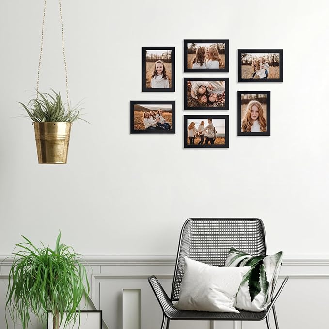 Giftgarden 3.5x5 Picture Frame Set of 18, Lightweight 3.5 by 5 Frames Bulk for Gallery Wall Photo Hanging and Tabletop Display, Black