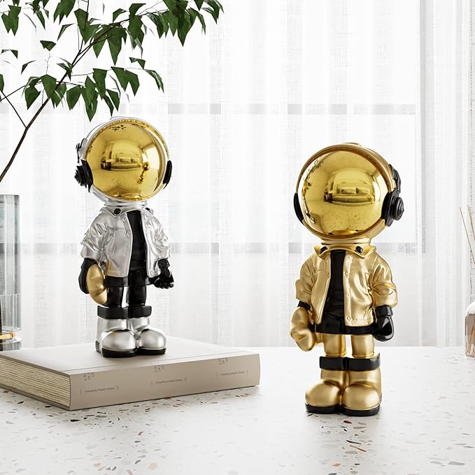 EZ4ENCE Figurine Statue Astronaut Sculpture Spaceman Decor,Sculptures Home Decor,Arts Silver Shelf Decoration,Cool Metal Mask Table Decor,Large Spaceman Figure Ornament