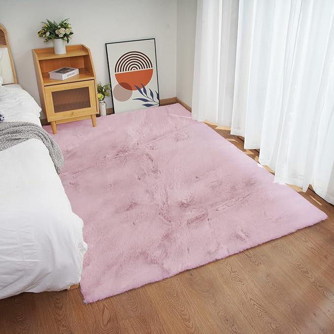 Ghouse Pink Faux Rabbit Fur Rug 6x9 Machine Washable Area Rugs for Bedroom Fluffy Rugs for Living Room No-Shedding Carpet Sheepskin Rug