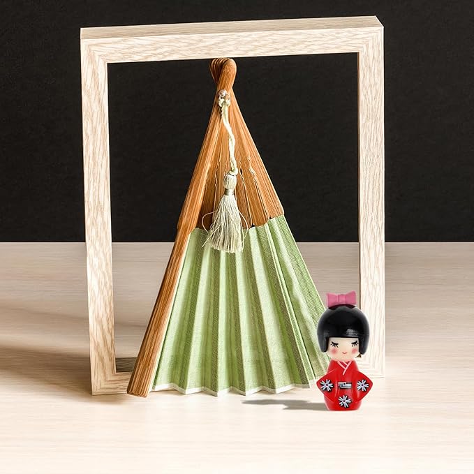 NUOBESTY Traditional Japanese Kimono Doll Ornament Wooden Asian Geisha Collectible Figurine Statue for Office Home Party Table Decoration Random
