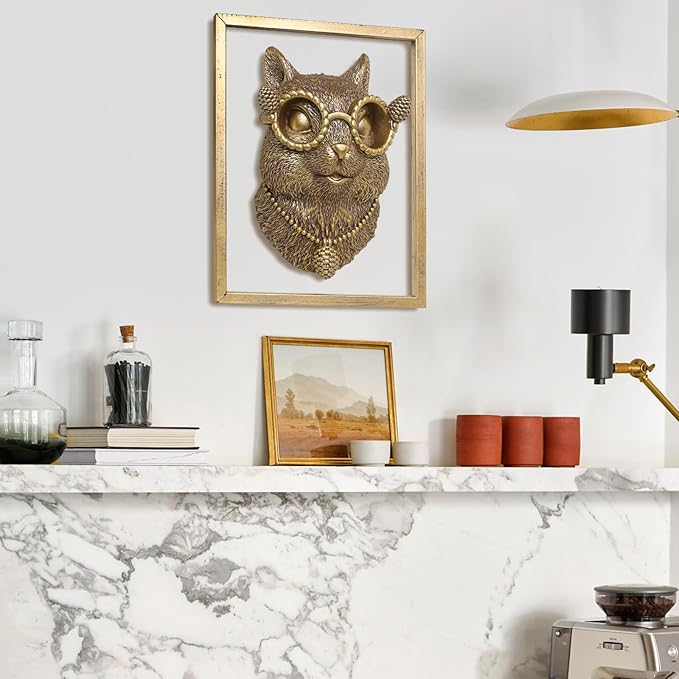 Newinhome Animal Heads Wall Decor (Includes Metal Frame) Resin Animals Sculptures Head Wall Hanging Decoration Gold vintage Wall Sculpture for Living Room Bedroom Office(Squirrel)