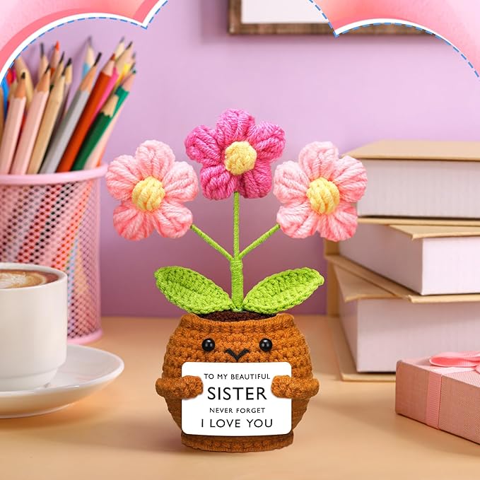 Wavwavw Sister Gifts Handmade Crochet Doll with Card Crochet Present for Sisters Sis Big Little Sister Birthday Wedding Home Decor(Flowers)