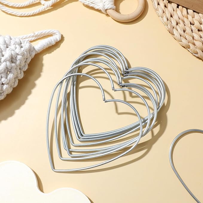 Sewroro 10pcs Heart Shaped Dreamcatcher Rings, Metal Dreamcatcher Hoops for DIY Crafts, Handmade Dress Accessories for Women and Girls, 4. 72 Inch Silver Wire Frames