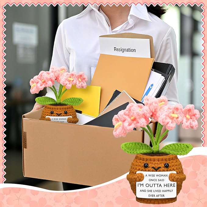 Wavwavw Coworker Leaving Gifts for Women Men, Positive Flower Doll Crochet with Card Funny Farewell Going Away Goodbye Gifts for Coworkers Employee Teacher Friends Retirement(Cute Style)