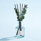 COCORRÍNA Cashmere Vanilla Reed Diffuser – 6.76 oz Essential Oil with 8 Reeds & Real Eucalyptus Sticks, Home Fragrance for Bedroom or Bathroom Décor