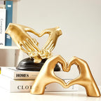 Gold Gesture Heart Hands Statue,Heart Sculpture Decoration, Modern Heart Shaped Love Finger Home Decor, Abstract Art Sculpture Home Wedding Decoration,Shelf Decor.(Gold)