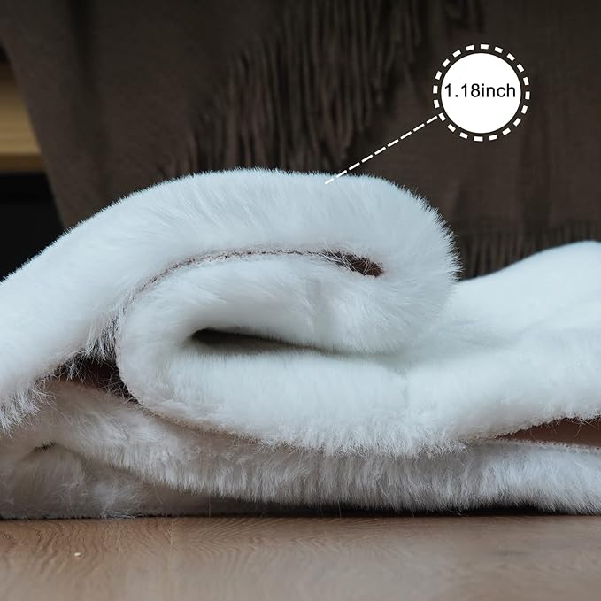 Ghouse Soft Faux Sheepskin Fur Rug 4x6 White Fluffy Bedside Rug Plush Shag Nursery Rugs Carpet Area Rug for Living Room Bedroom Playing Room Decor