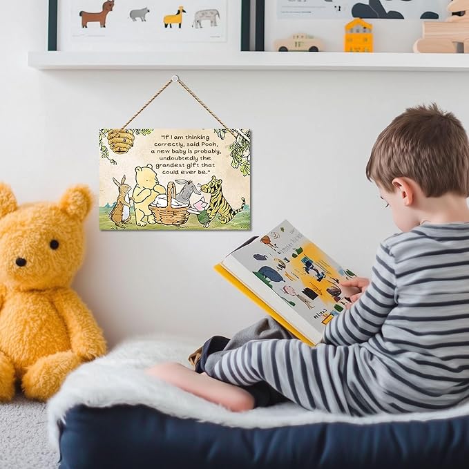 Hatzelou 1PCS Classic Winnie Baby Shower Centerpiece, Winnie Quotes Wall Hanging Sign, the Pooh Wall Sign Gifts, Adorable Winnie Sign for Home Bedroom Nursery, Perfect for Baby Shower Party Decor