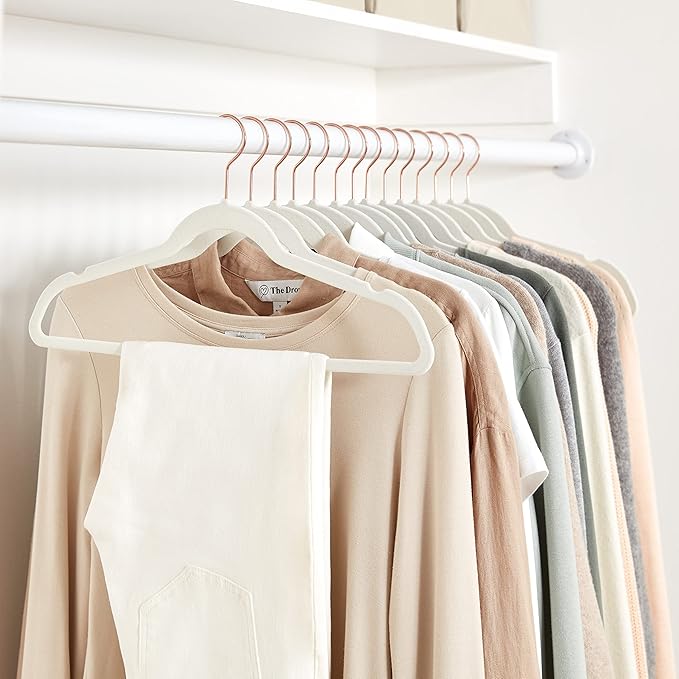 Amazon Basics Slim Velvet Non-Slip Space Saving Suit Clothes Hangers, Closet Organizer, Ivory/Rose Gold, 30-Pack