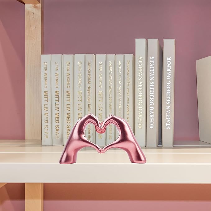 Lynagert Small Heart Hands Sculpture Decor for Living Room Bedroom Bookshelf Coffe Table, Love Finger Statue Modern Aesthetic Home Decor, Unique Gift for Wedding Christmas Birthday (Shiny Pink)