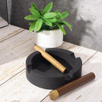 Outdoor Cigar Ashtrays Unbreakable Large Round Ring Gauge Silicone Ashtrays for Patio/Outside/Indoor/Home Decor with 4 Rest Cigar Holder Ash Tray Minimalistic