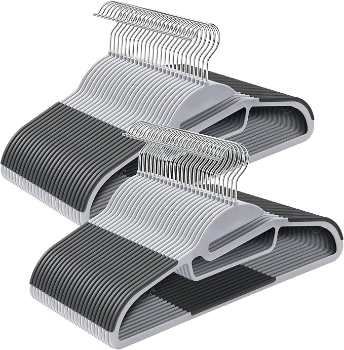 SONGMICS Conjunto de 50 Cabides Plásticos, Cabides com Abertura em U, que Economizam Espaço, 0,5 cm de Espessura, 41,5 cm de Comprimento, Gancho Giratório 360°, Cinza Claro e Escuro BRCRP41G-50