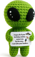 MAMAGIFTREE Funny Birthday Gift for Women Men Coworker, Friend, Boss, Adult, Hilarious Gag Bday Crochet Alien with a Sarcastic Message Card, Office Decor for Her Him